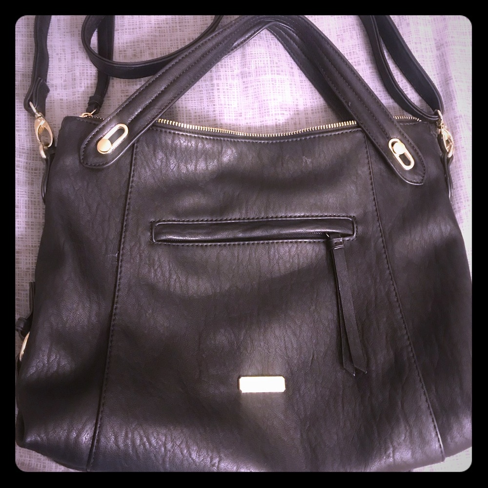 Jessica Simpson Roxanne Crossbody